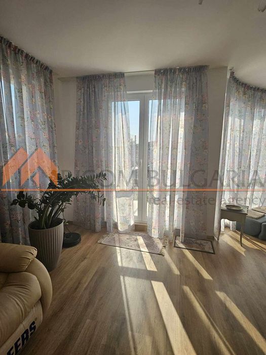 Продава се Къща в Варна, м-т Траката - 320 кв.м за 1297 €/кв.м - Снимка #7