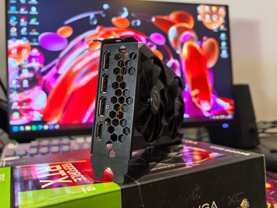 Видеокарта EVGA RTX 3060 XC 12GB в Отлично състояние! Гаранция!