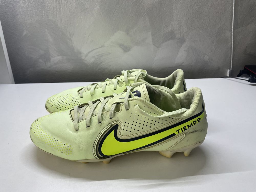 Nike tiempo academy 41