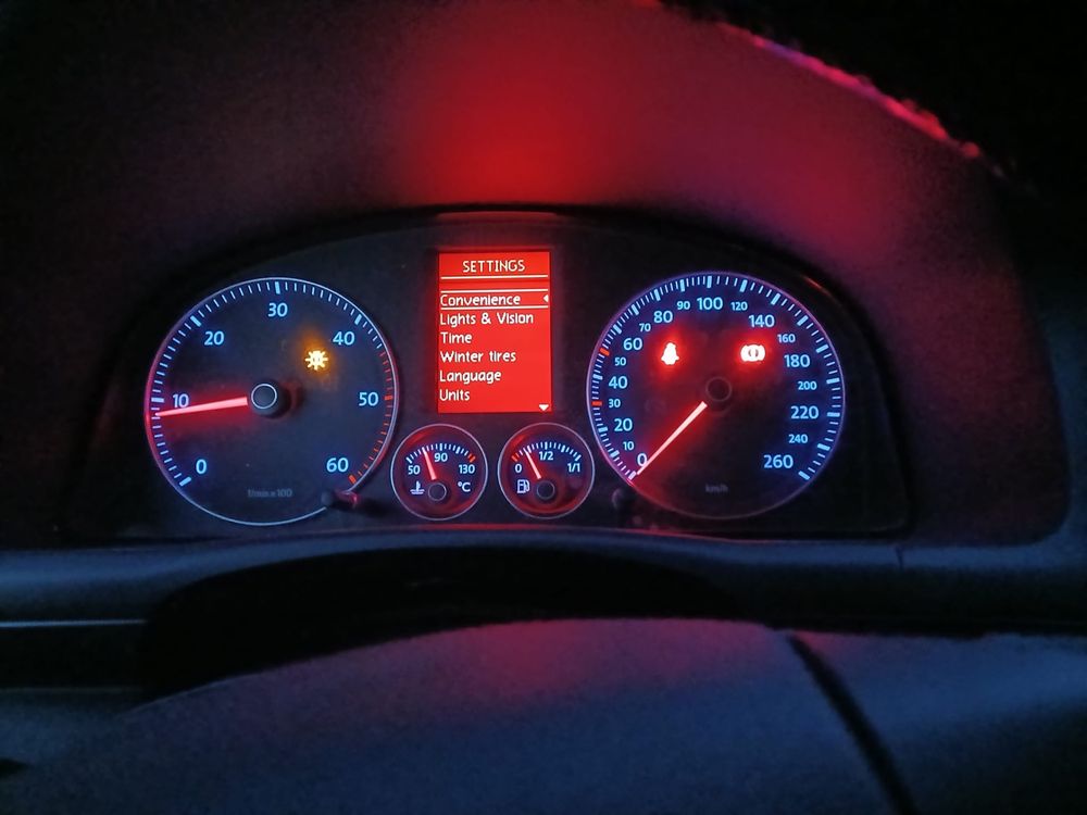 Volkswagen Touran facelift 2008 1.9 tdi 77 kw 105 cai