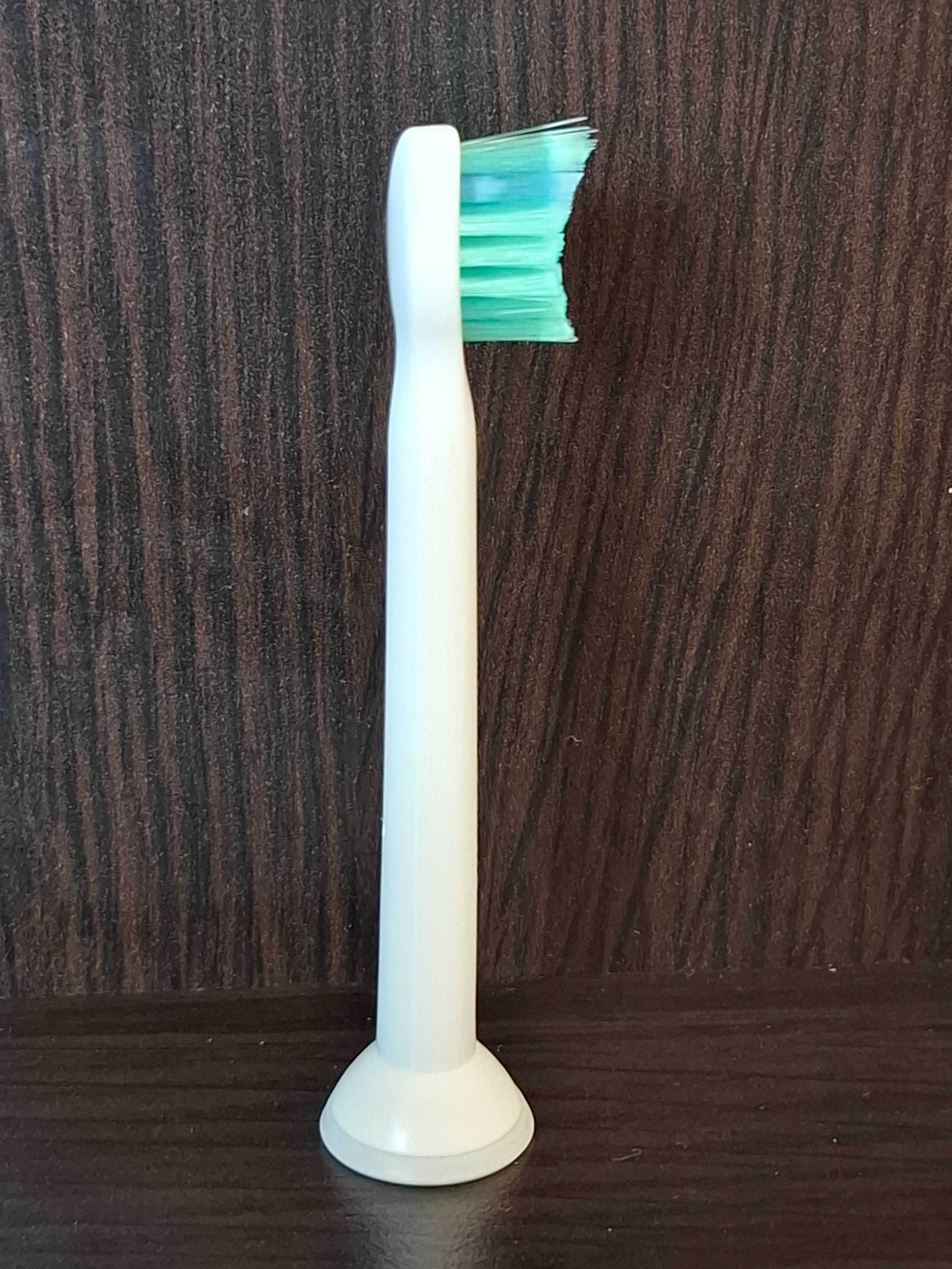 Детски Накрайници/ рез. глави за ел. четка за зъби Philips Sonicare