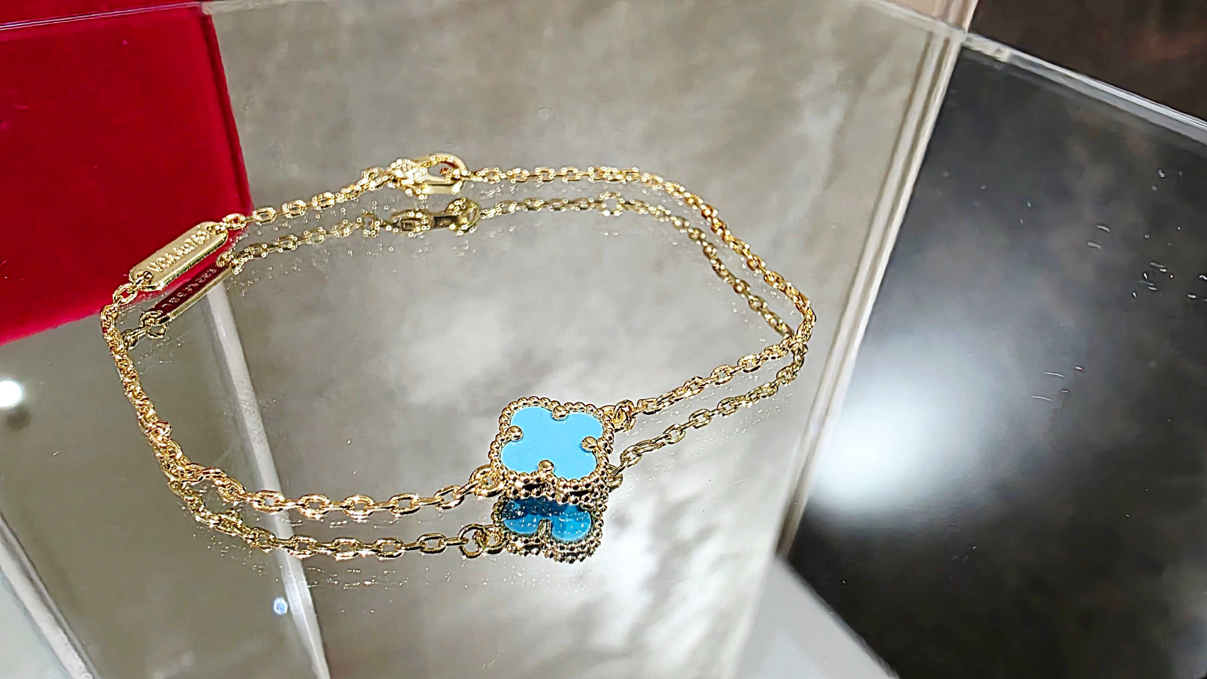 Van Cleef & Arpels VCA Gold Turquoise Sweet Alhambra Дамска Гривна