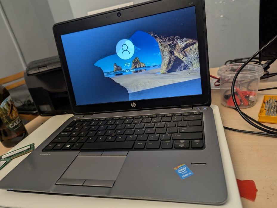 Laptop HP elitebook g1 820