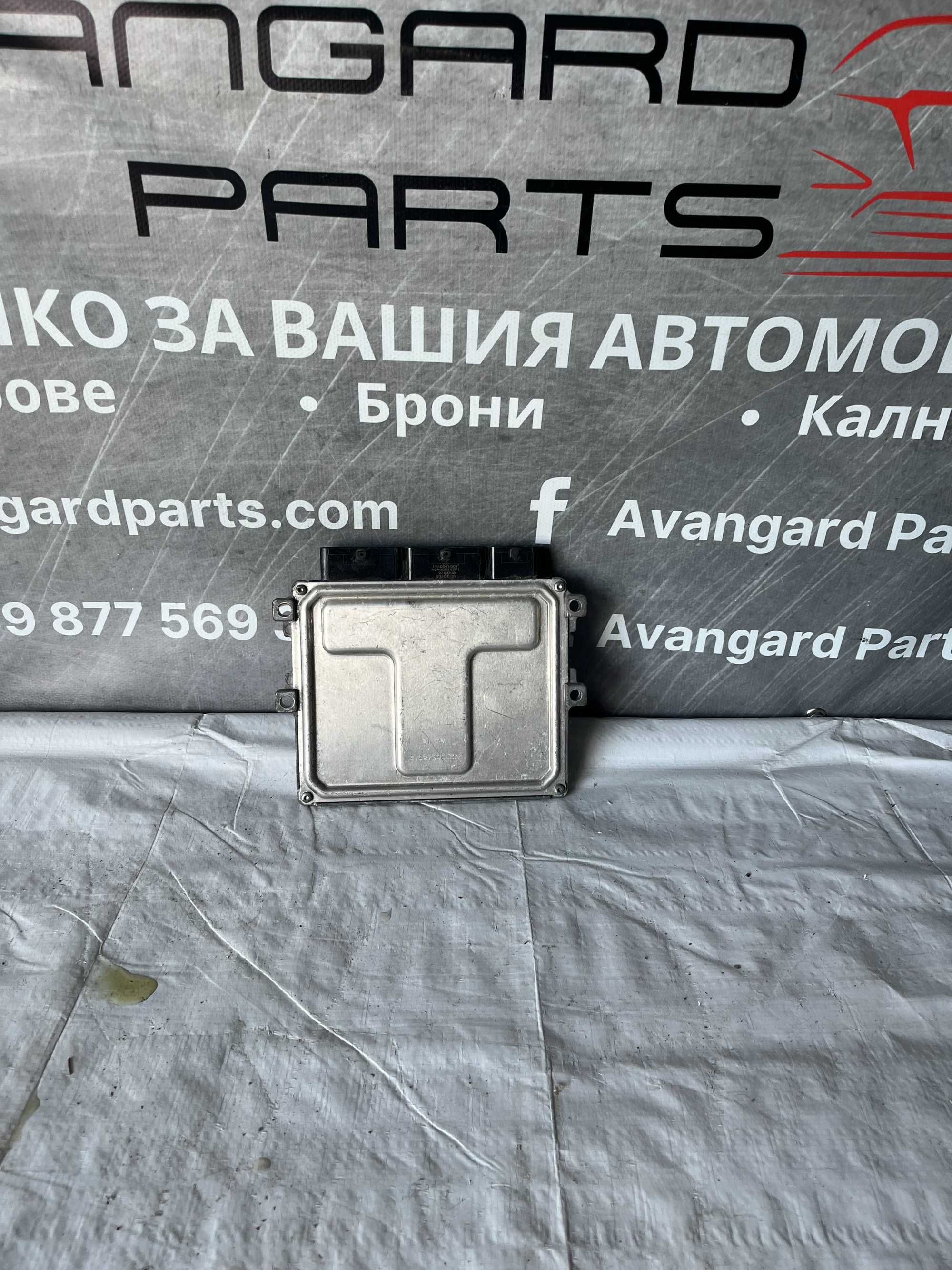 компютър Dacia Logan 0.9 2бр.