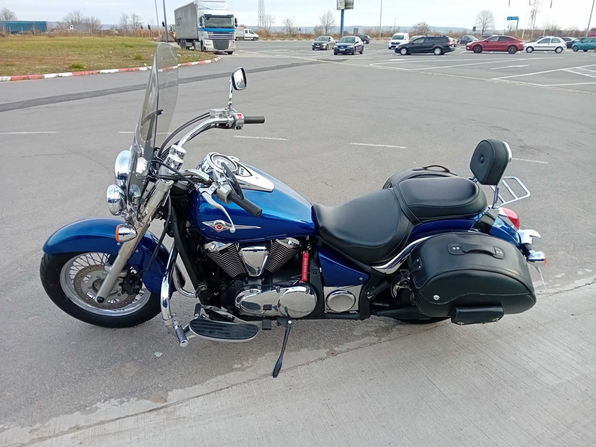 Kawasaki Vulcan VN 900