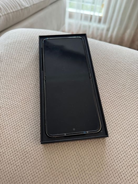 Samsung z flip5 512gb