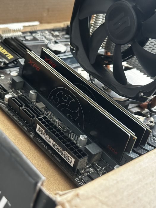 Kit i5 10600k complet placa de baza, cooler ram, sursa