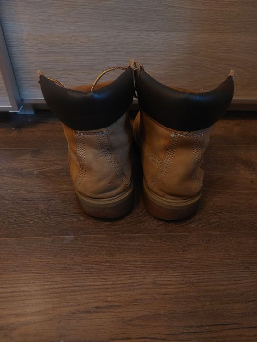 Vând ghete timberland