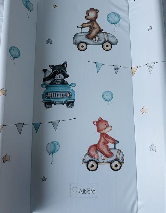 Vand masa de infasat noua