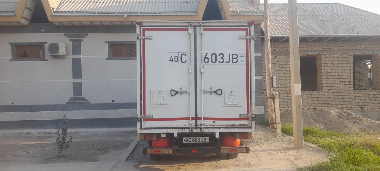 Isuzu sotiladi 2012