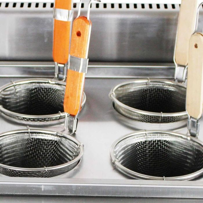 Aparat Gatit Paste Fierbator pe gaz cu 6 cosuri NOU GPL