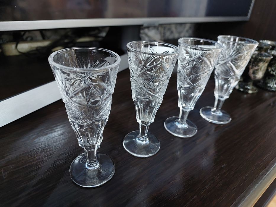 Рюмки хрустальные набор 4 штуки