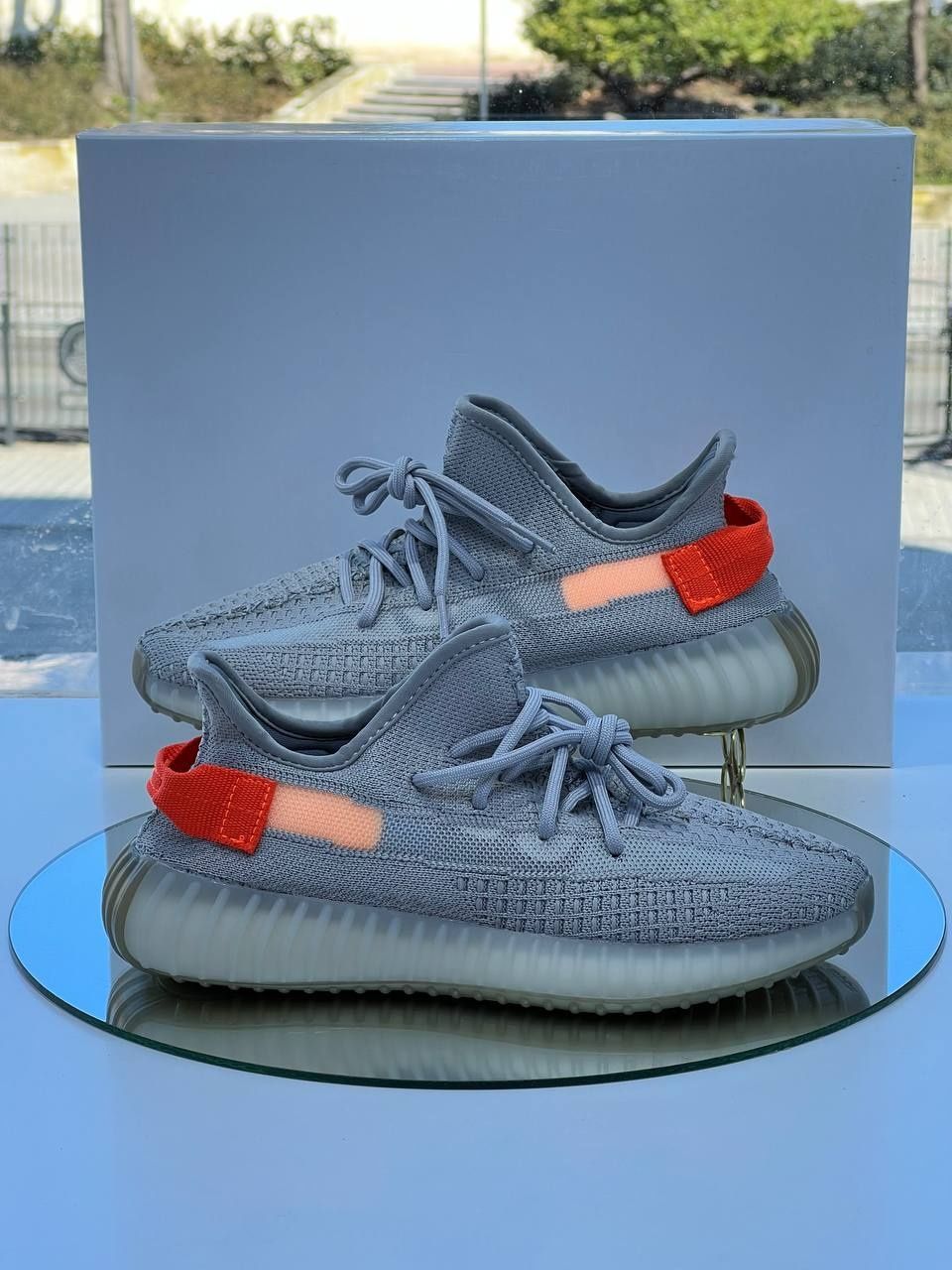 Adidasi  unisex yezzy 350
