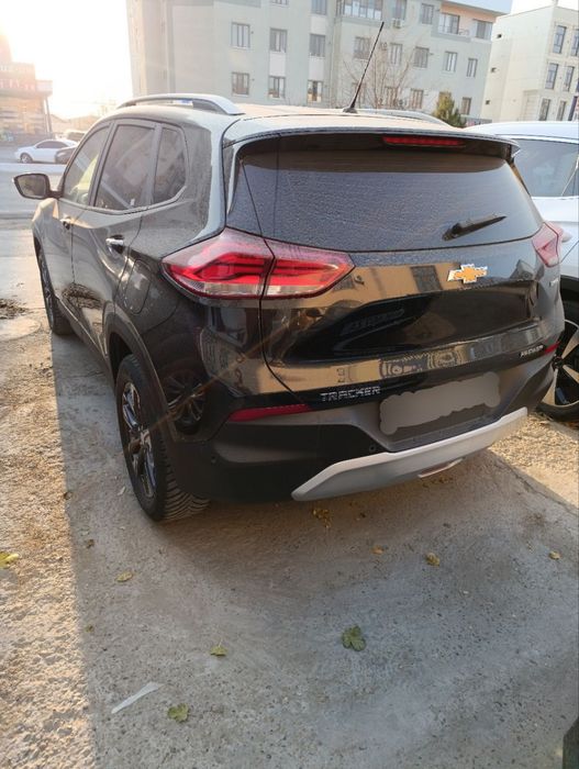 Tracker 23 yil premier