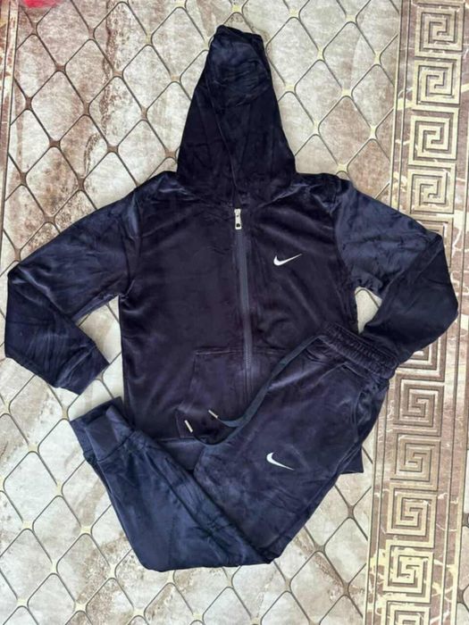 Treninguri și compleuri