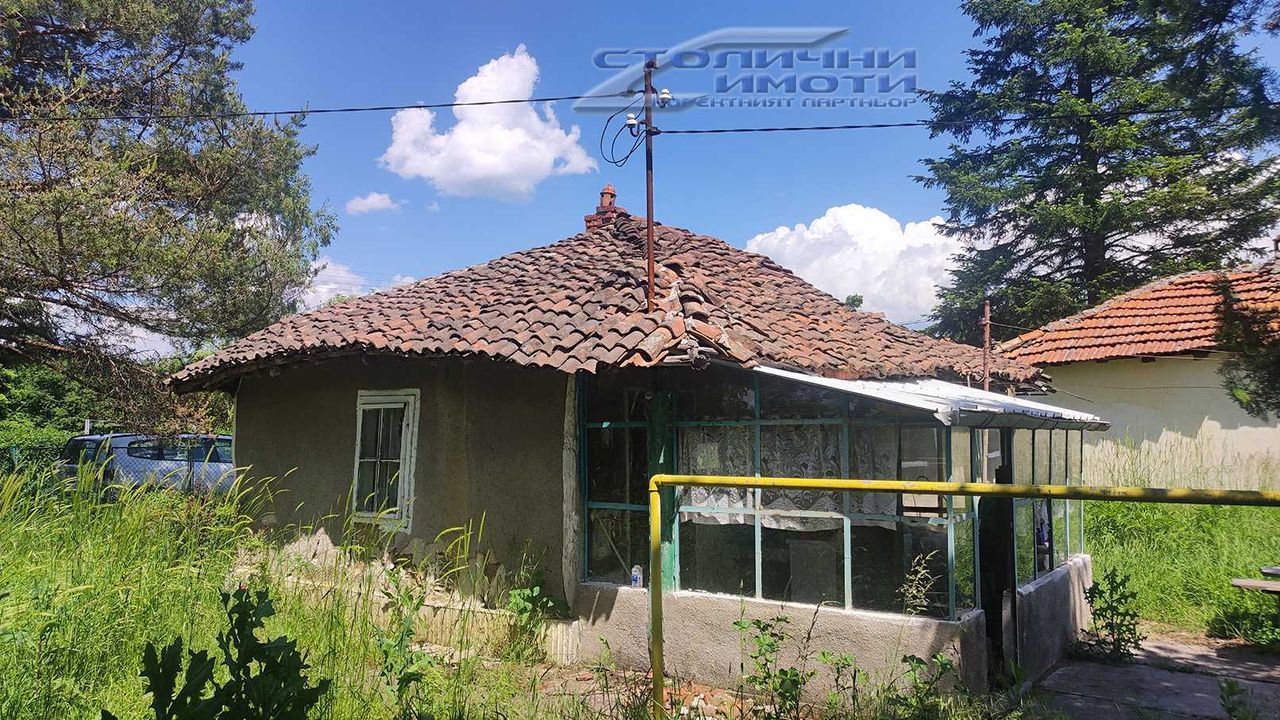 Продава се Парцел в с. Бобораци, Област Перник - 1180 кв.м за 23 €/кв.м - Снимка #3