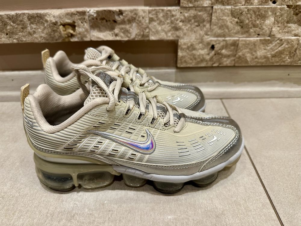 Nike vapor max 37