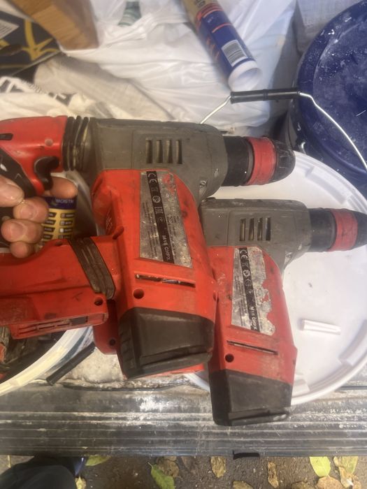 Milwaukee Bormasina cu percutie