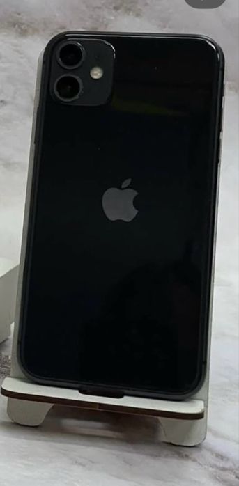 Срочно Продам айфон 11