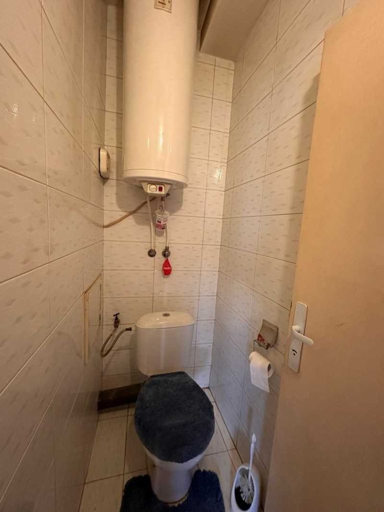 Продава се Четиристаен апартамент в Пловдив, Център - 126 кв.м за 1945 €/кв.м - Снимка #10