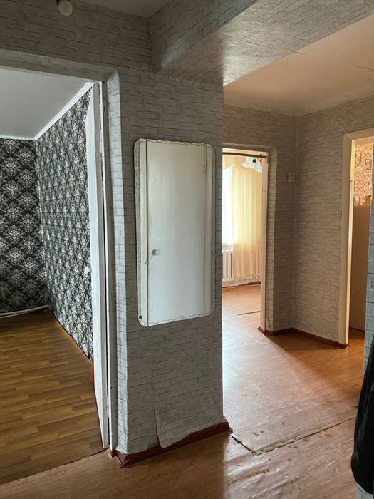 Продом 3 х комнатную квартиру