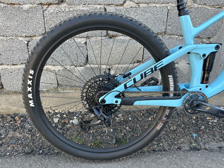 Vand bicicleta Cube one 44 carbon
