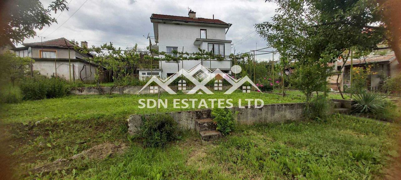 Продава се Къща в с. Средногорово, Област Стара Загора - 120 кв.м за 1063 €/кв.м - Снимка #14