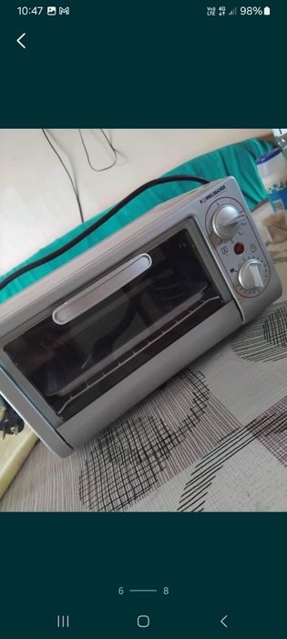 Mini cuptor electric