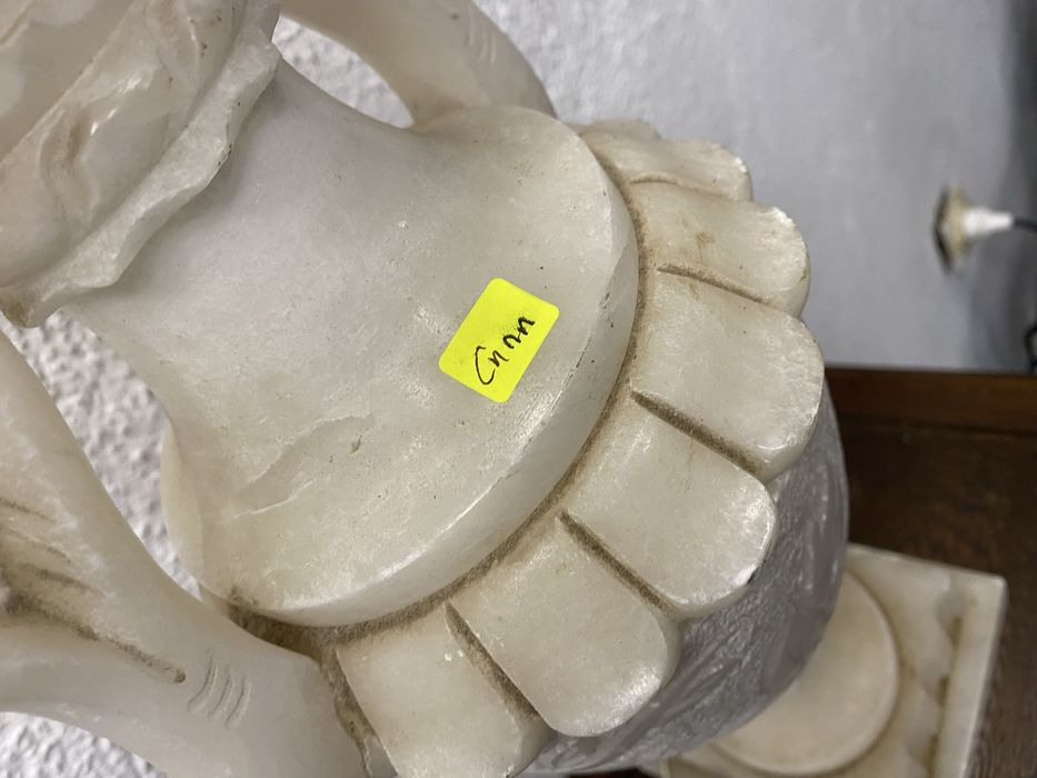 Италианска алабастрова лампа 1950 1960 неокласически стил