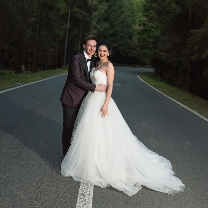 Vand rochie de mireasa