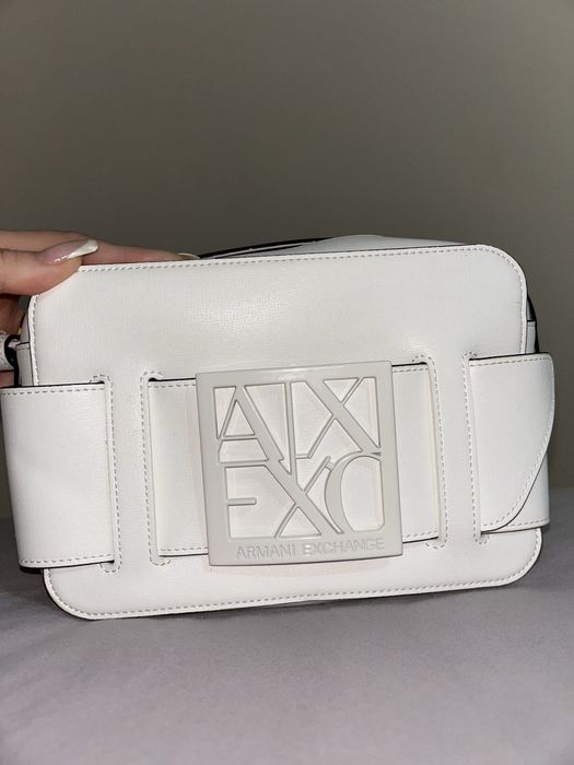 Чанта Armani Exchange