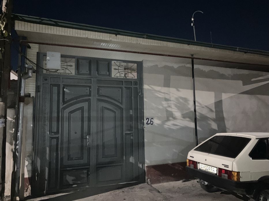 Sergeli rayoni shinam va fayizli uy sotiladi,Kvartera puliga 5 xonali