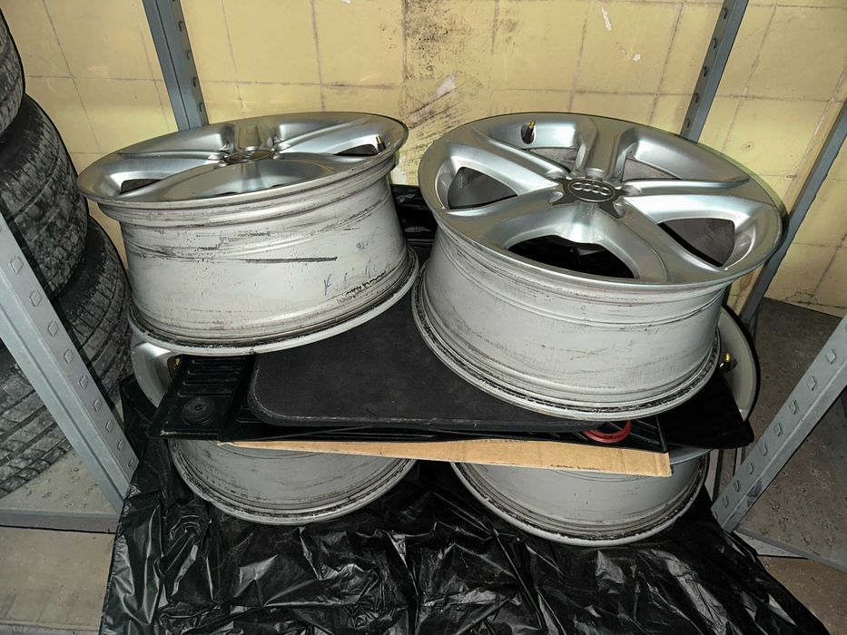Оригинални джанти 17" цола x 7.5 J, ЕТ 45