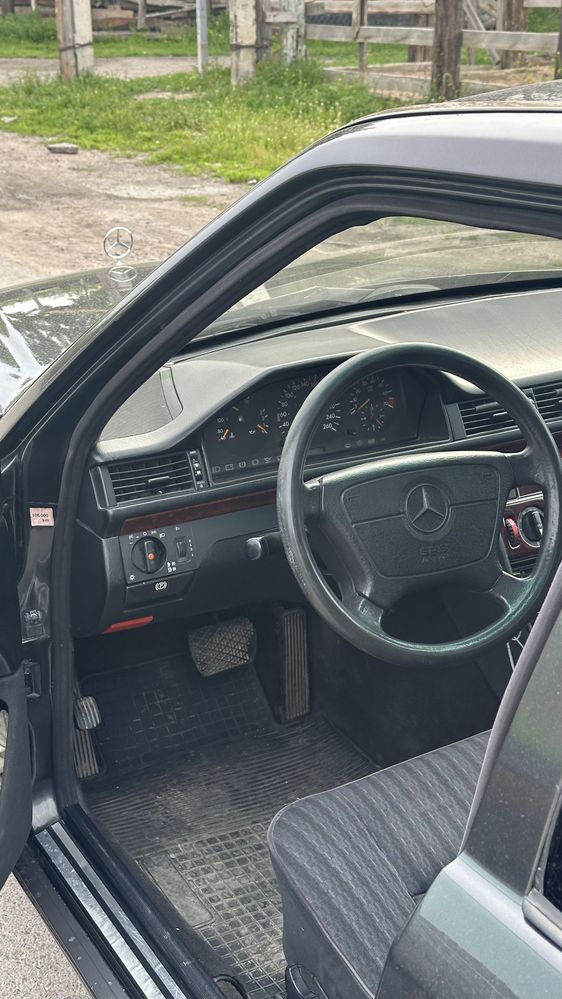 Mercedes Benz w124 E280