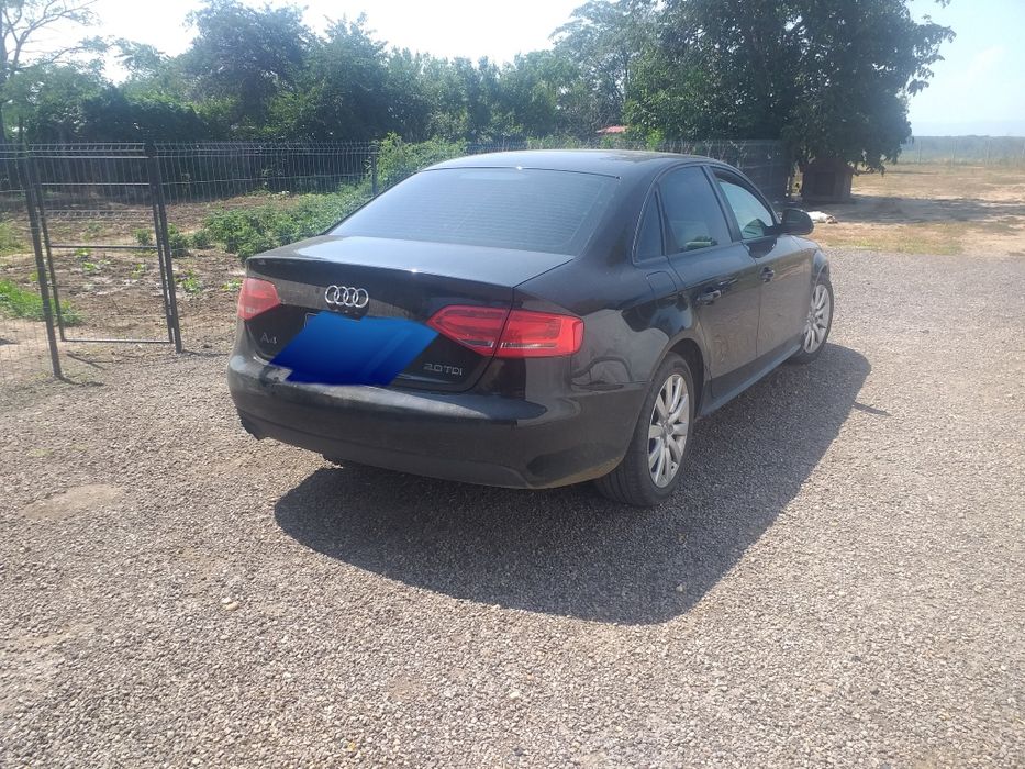 Fuzeta stanga dreapta fata audi A4 b8 2.0