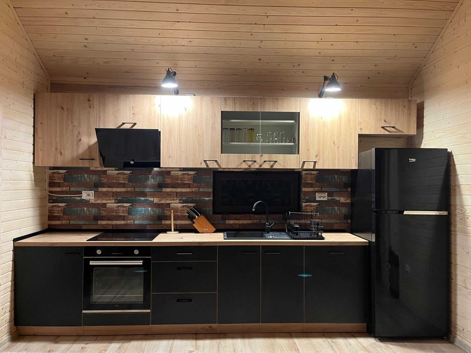 Teren 850 mp si Casa din lemn 60 mp, com Gradistea, jud Ilfov