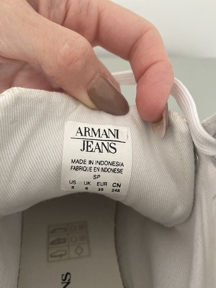 Tenesi dama Armani Exchange
