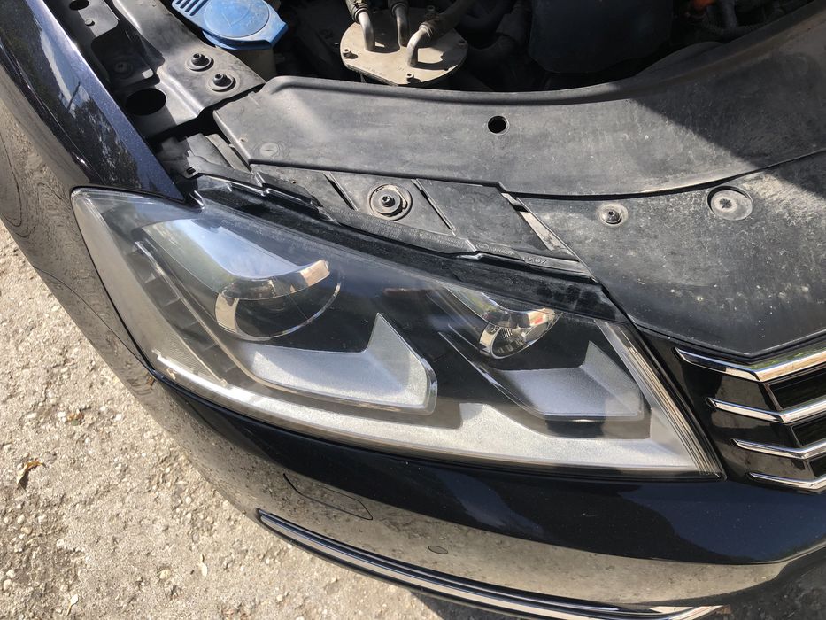 Far xenon bixenon Vw Passat B7 2011-volan stanga Led complet