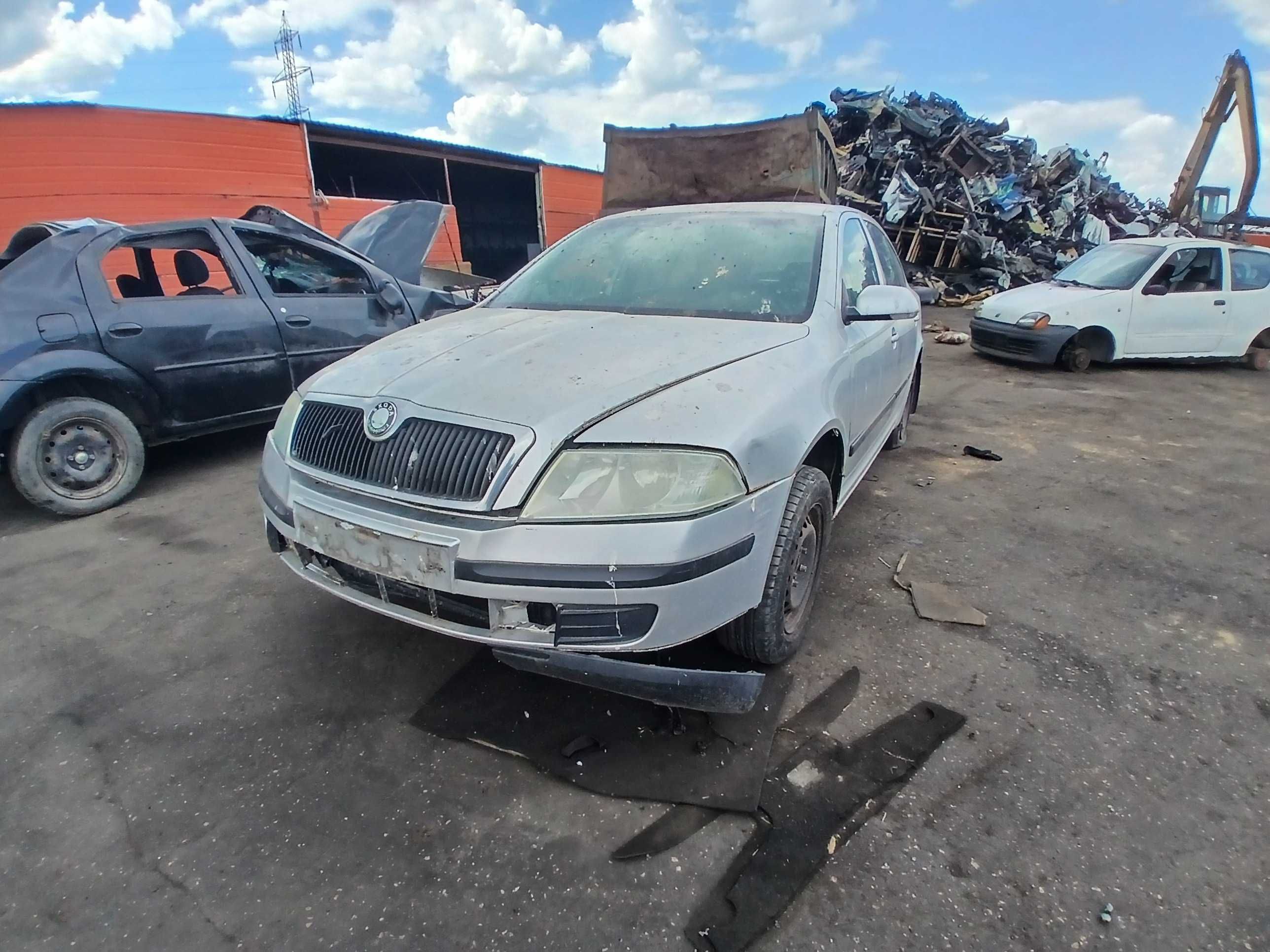 Dezmembram Skoda octavia 2