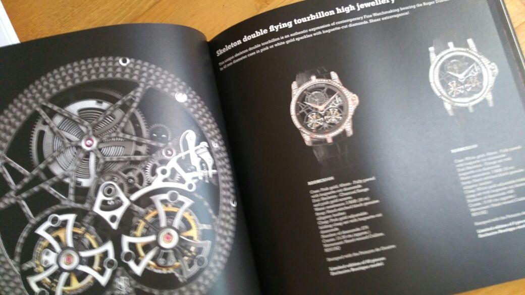 Catalog NOU ceasuri Roger Dubuis engleza 140 pagini! Rar!