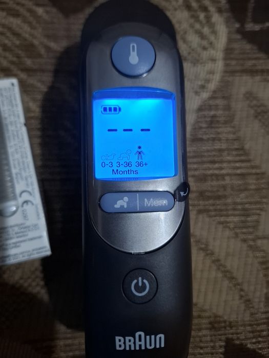 Термометър Braun