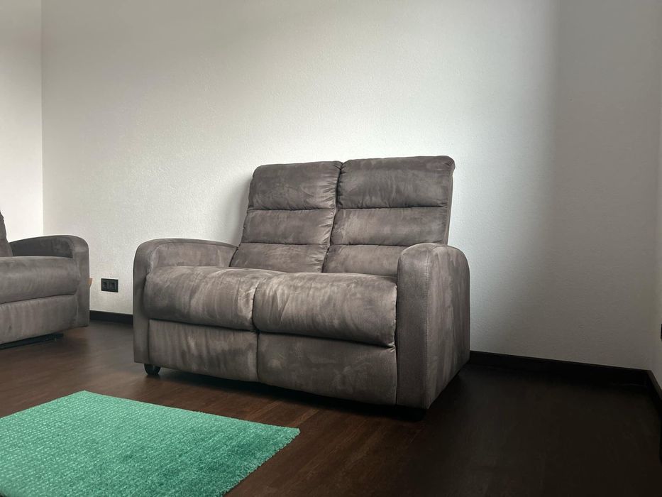 Canapea cu Recliner