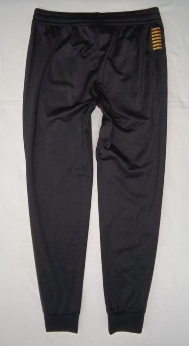 EA7 Emporio Armani Tracksuit оригинален екип L горнище и долнище