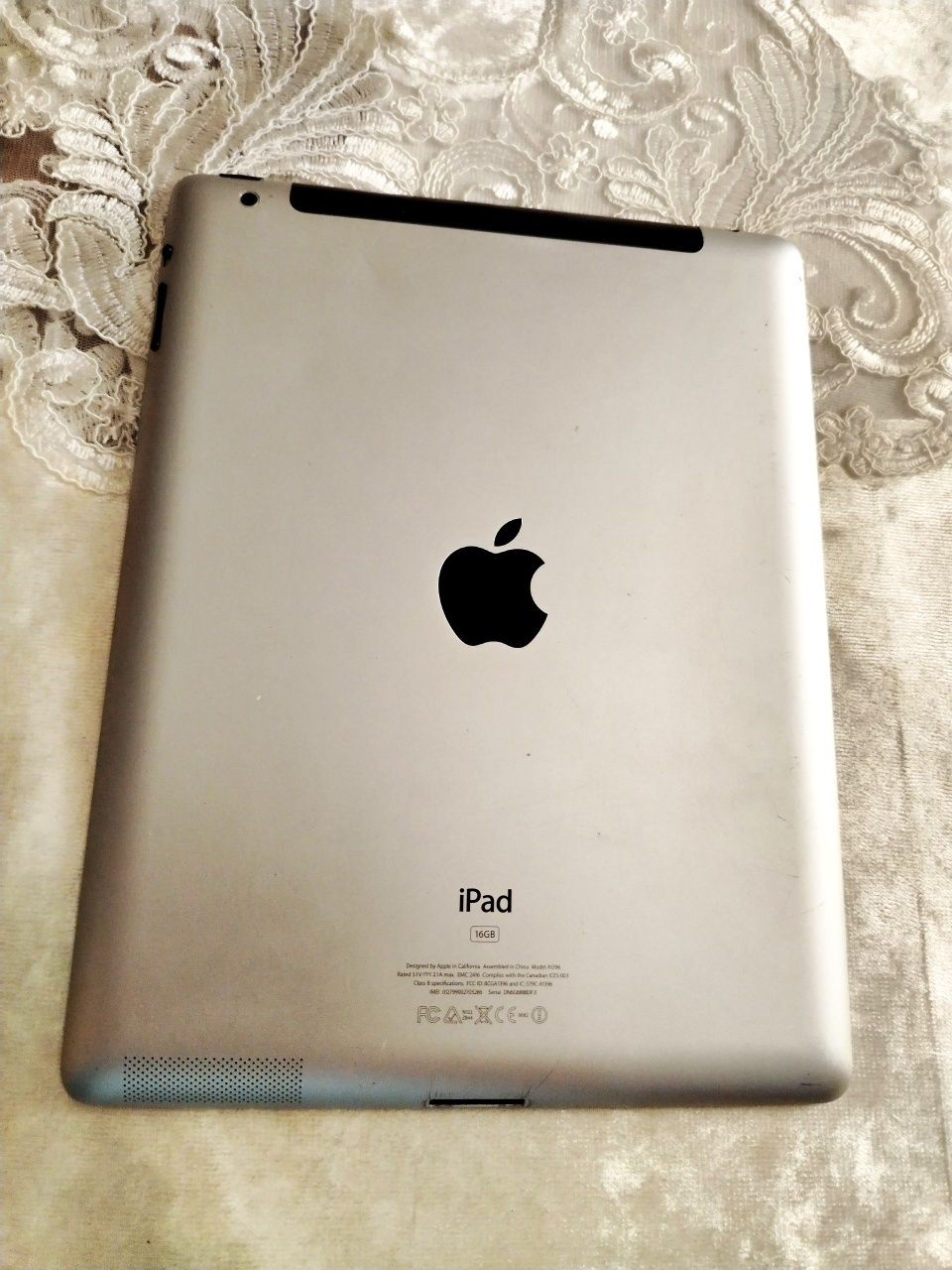 IPad planshet sotiladi