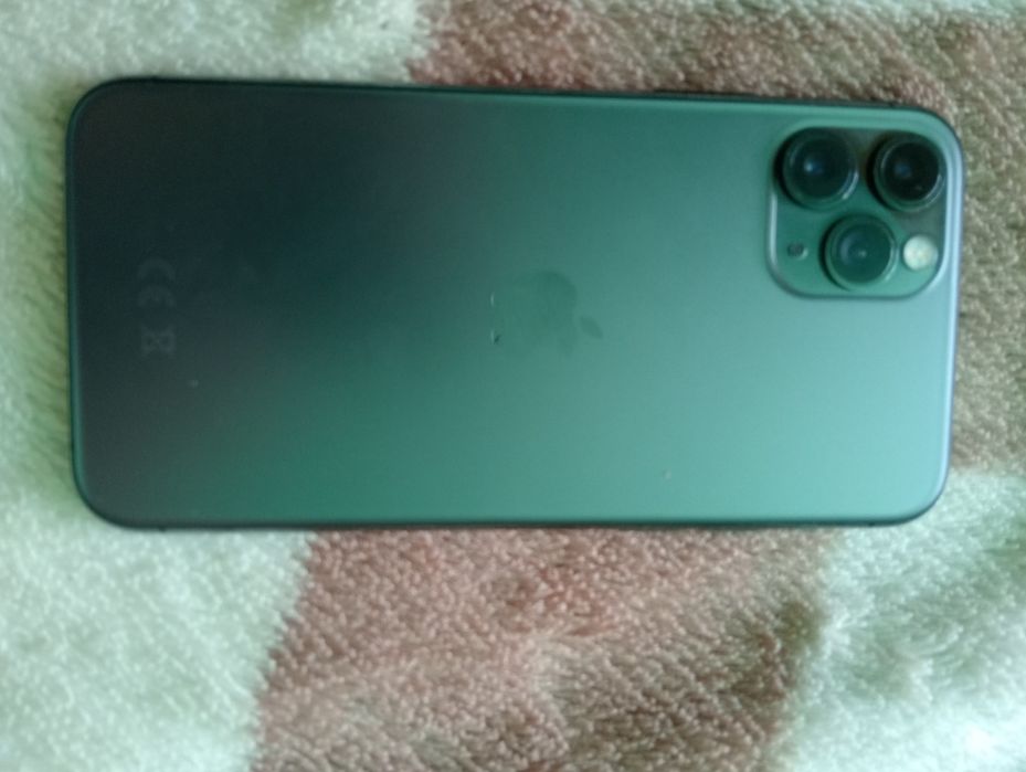 Vând iPhone 11 pro