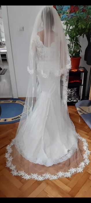 Vând rochie de mireasa tip sirenă