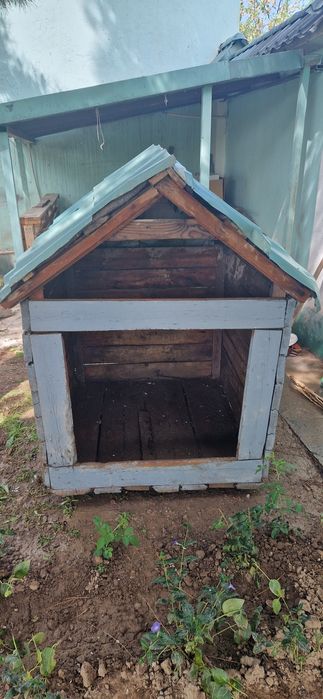 Продается будка для большой собаки