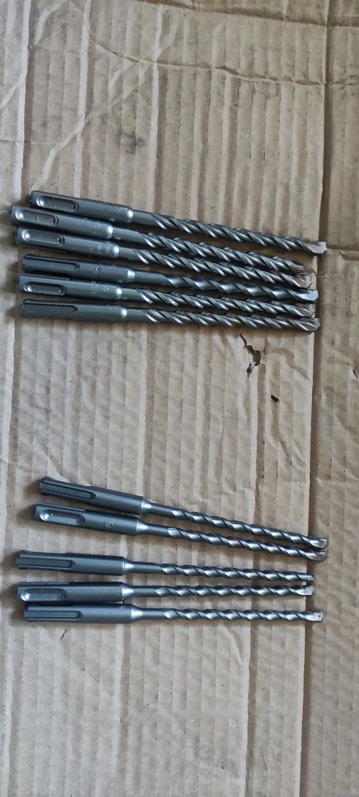 Пирони за  Spit Pulsa 15mm.,35mm.Бургий SDS за бетон 6и8,винтове 25мм.