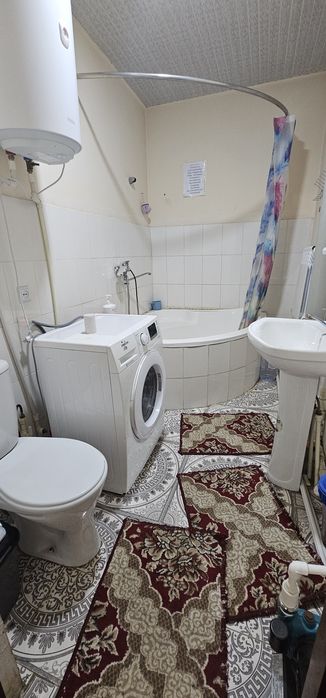 Buxoro shahar Terakzordan 2 xonalik tayyor kvartir ijaraga beriladi