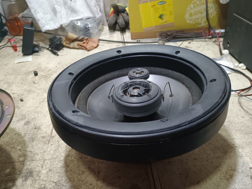Тонколони на кола Pioneer- изпращам само с наложен платеж!